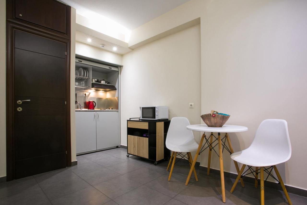 Polis Apartments Thessaloniki Exterior photo